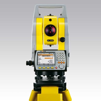 GeoMax Zoom30Pro front