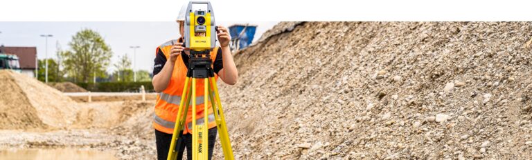 Geomax Total station